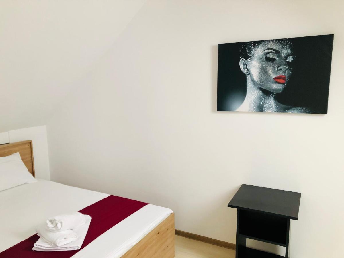 Ultra-Central Modern And Big Apartments In Union Square U41-U44 Τιμισοάρα Εξωτερικό φωτογραφία